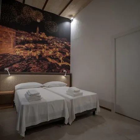La Lupa 4*